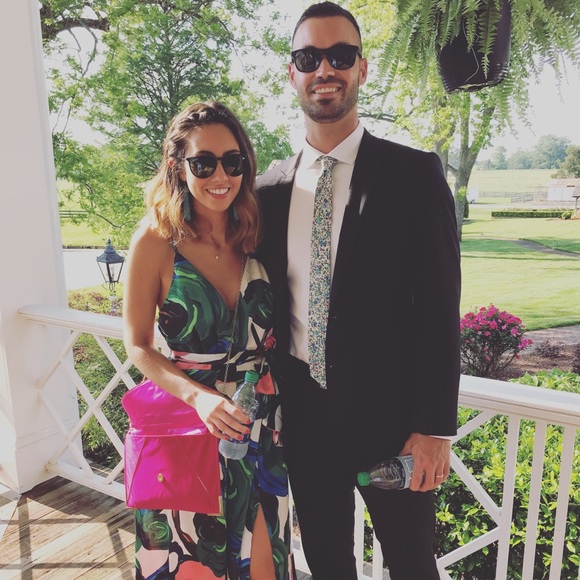 Meet Your Posher 💁🏻‍♀️ - Picture 5 of 6